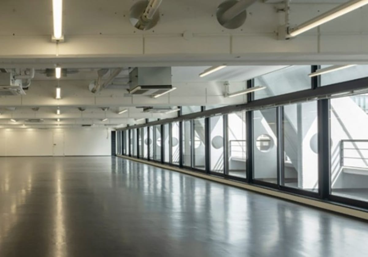 築古ビル改修でCO2排出削減と不動産価値向上を両立…賃料改善、コスト回収の効果が明らかに